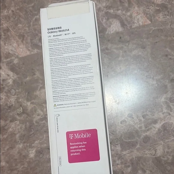 Samsung Black Smartwatch with Advanced Features - Picture 2 of 4